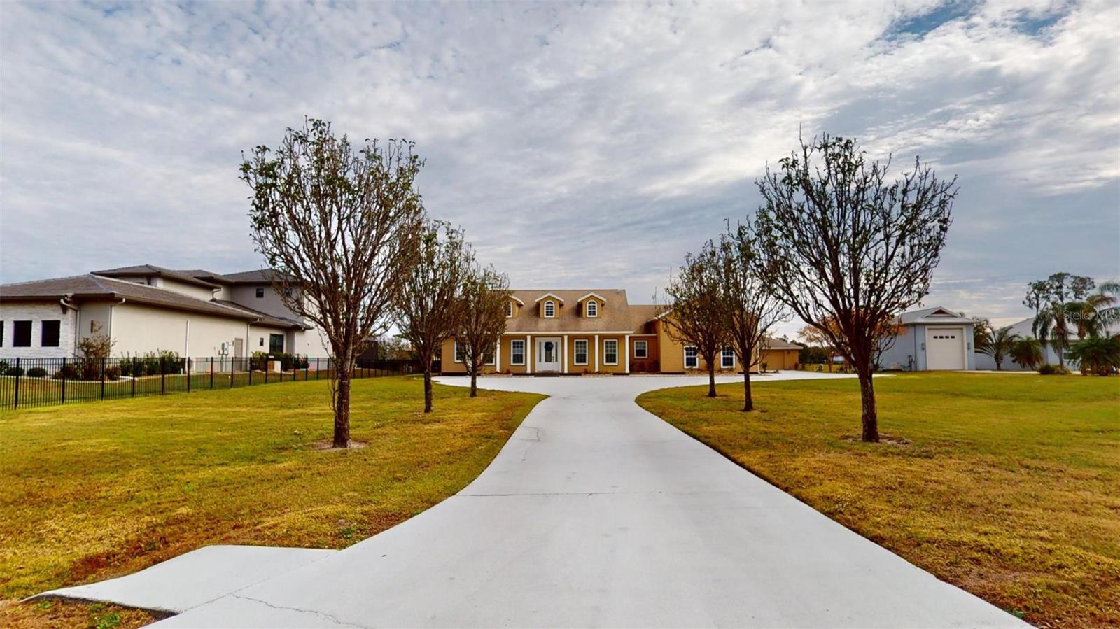 13033 MCINTOSH LAKES LN, DOVER, FL, 33527