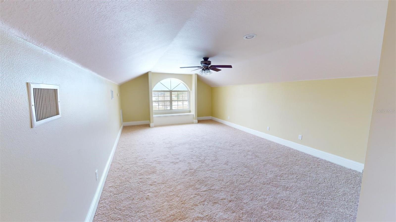 13033 MCINTOSH LAKES LN, DOVER, FL, 33527