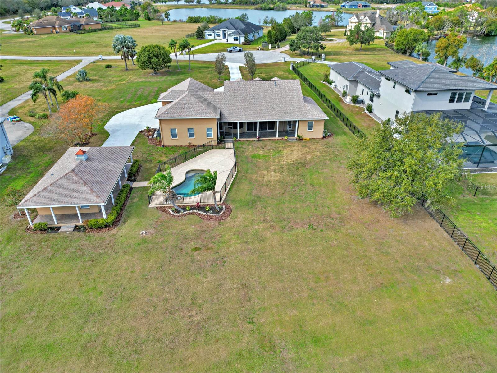 13033 MCINTOSH LAKES LN, DOVER, FL, 33527