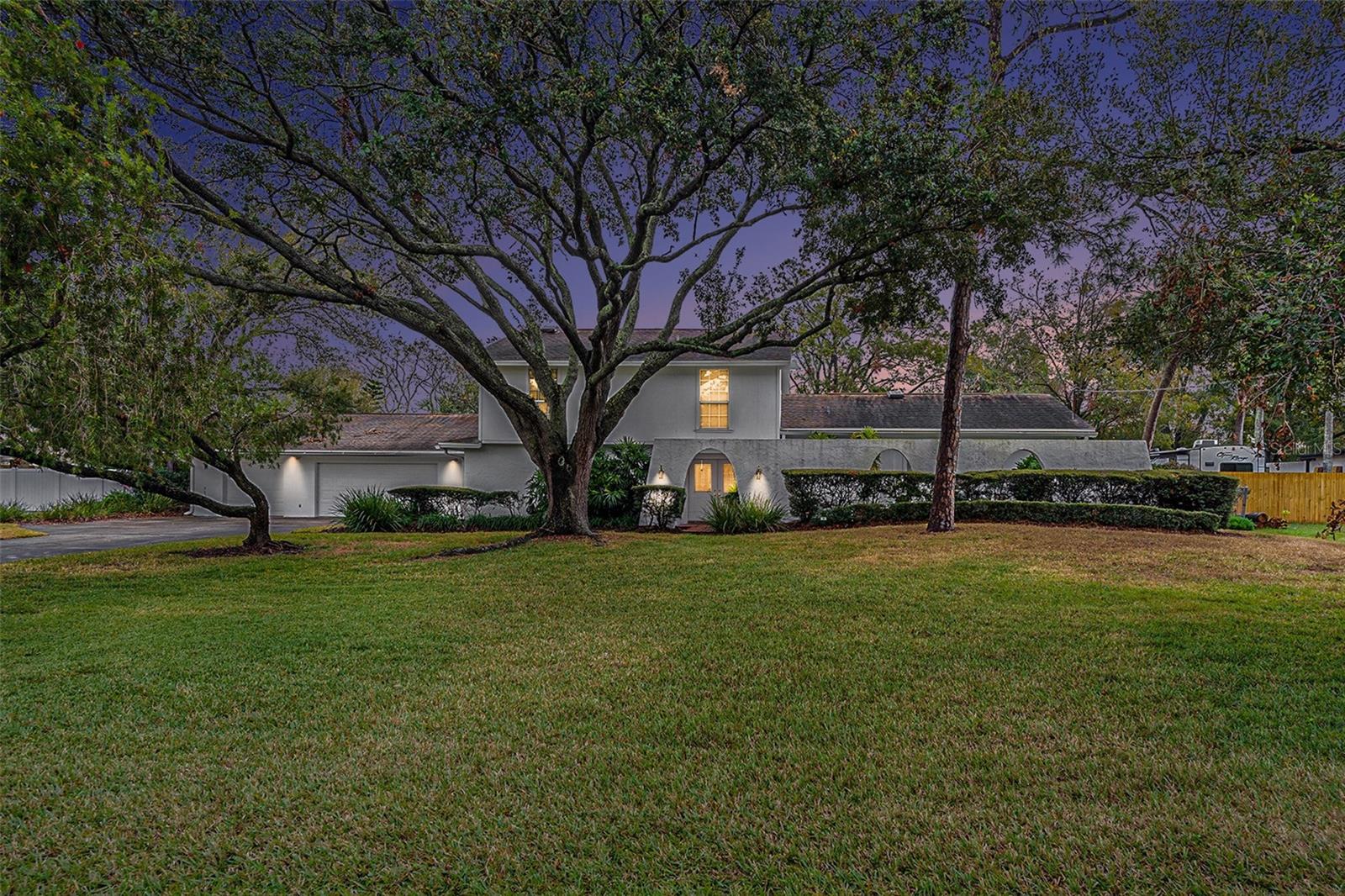 8203 CRENSHAW CIR, TAMPA, FL, 33615