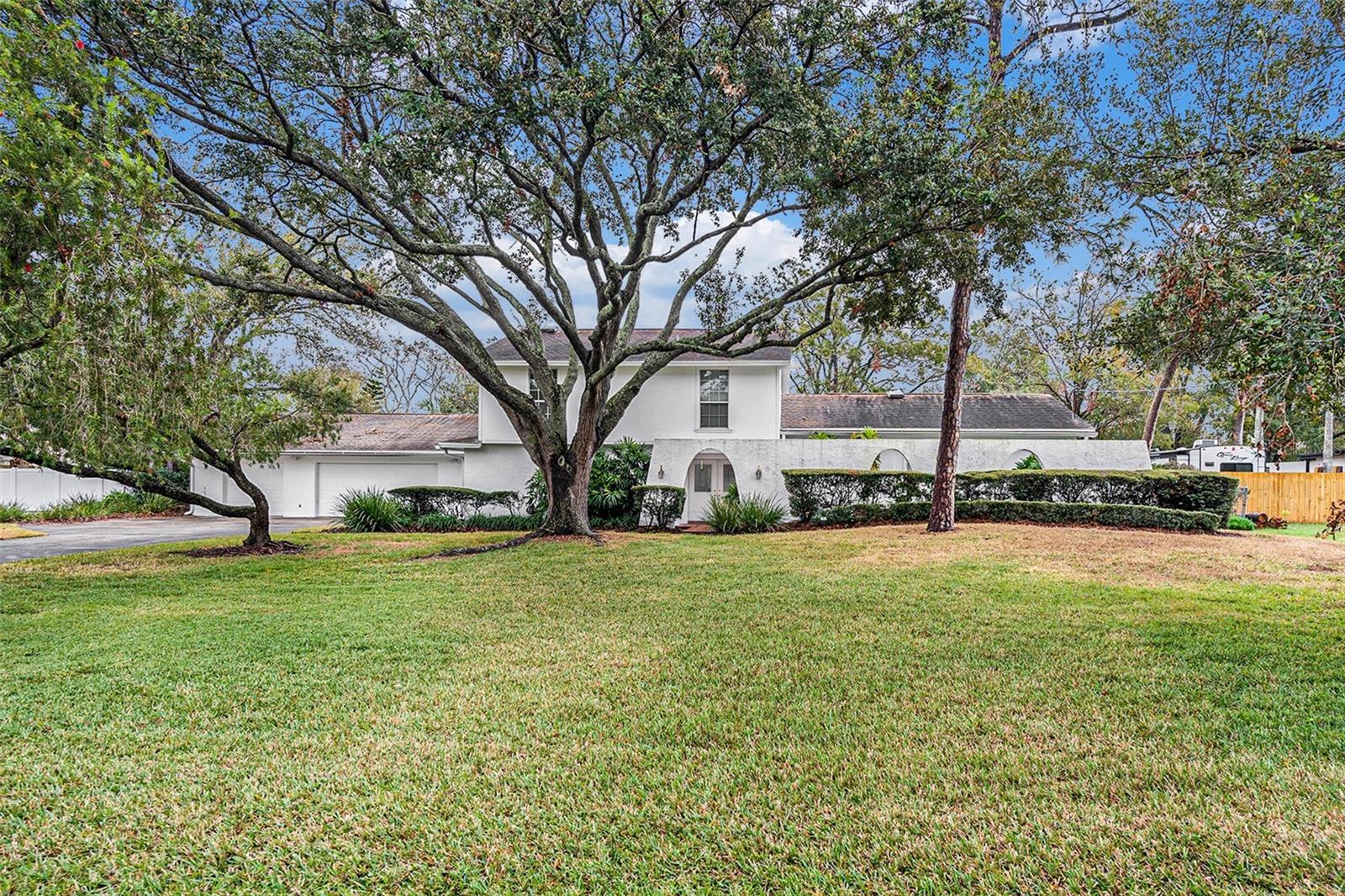 8203 CRENSHAW CIR, TAMPA, FL, 33615