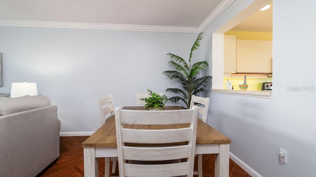 4570 PINEBROOK CIR #303, BRADENTON, FL, 34209