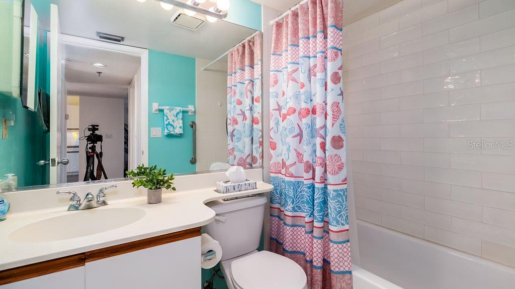 4570 PINEBROOK CIR #303, BRADENTON, FL, 34209
