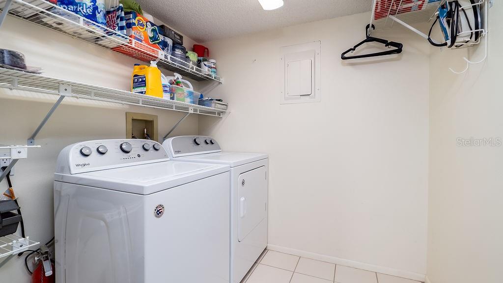 4570 PINEBROOK CIR #303, BRADENTON, FL, 34209