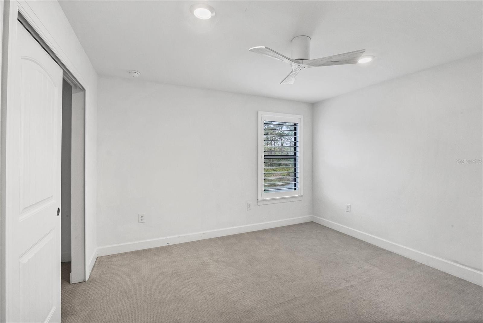 6102 BLUESTAR CT, LAKEWOOD RANCH, FL, 34211