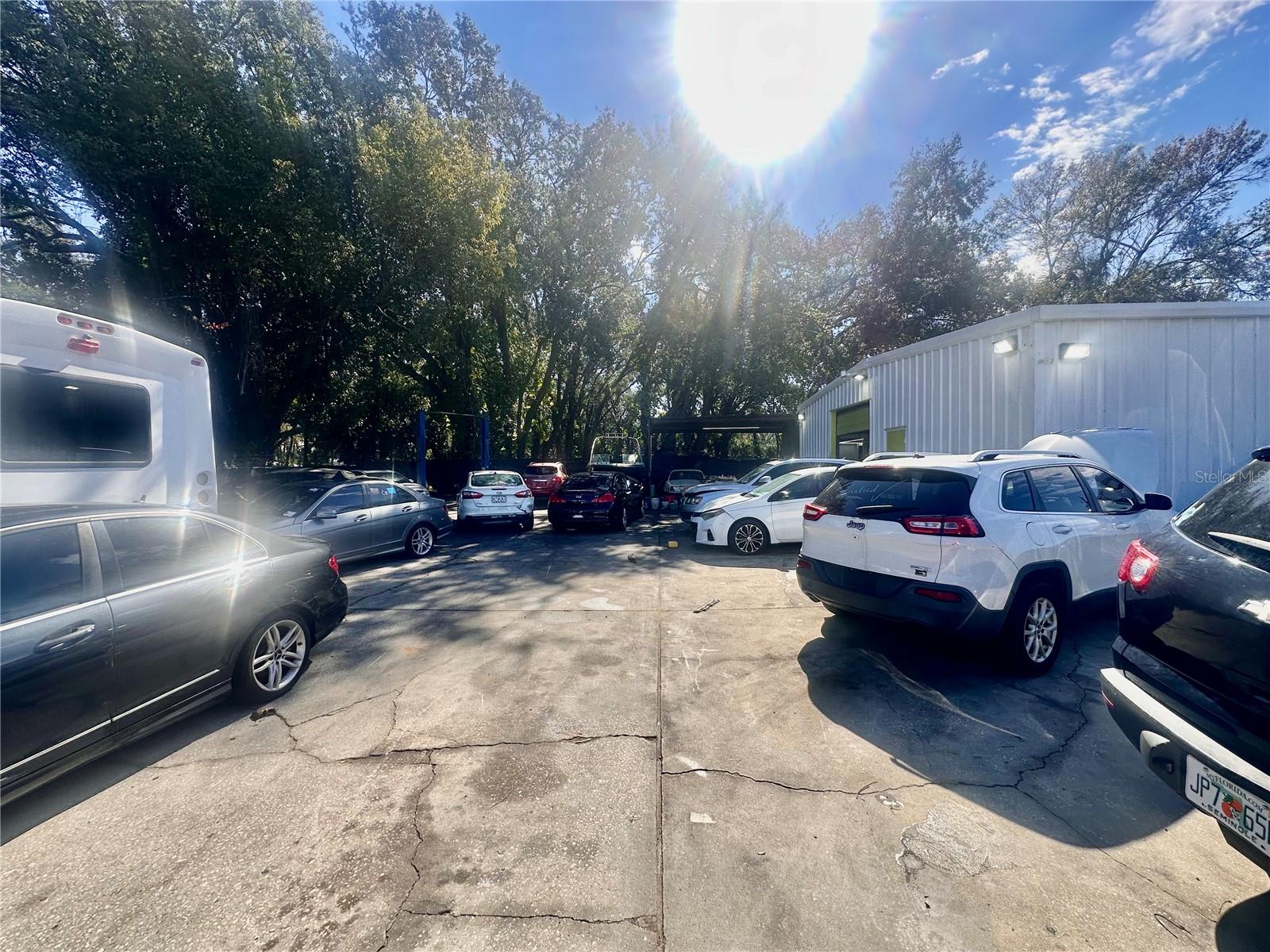 2621 SANFORD AVE, SANFORD, FL, 32773