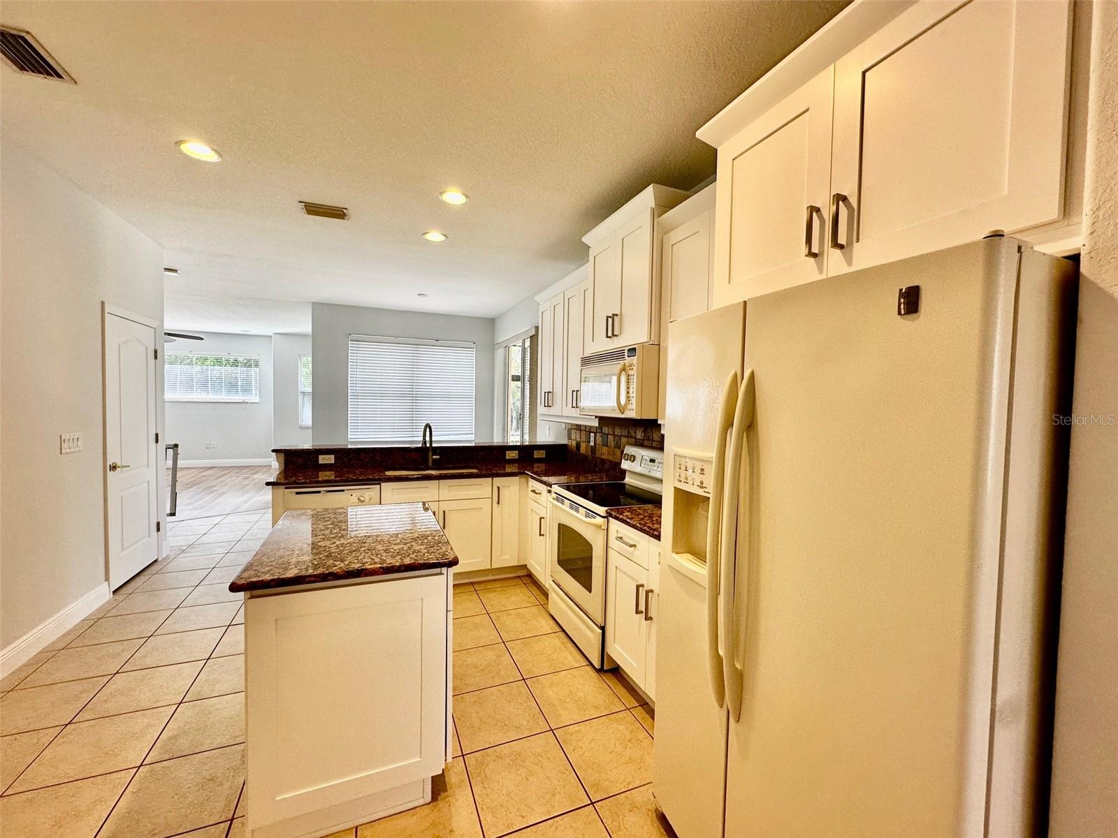 408 GOLDEN HARBOUR TRL, BRADENTON, FL, 34212