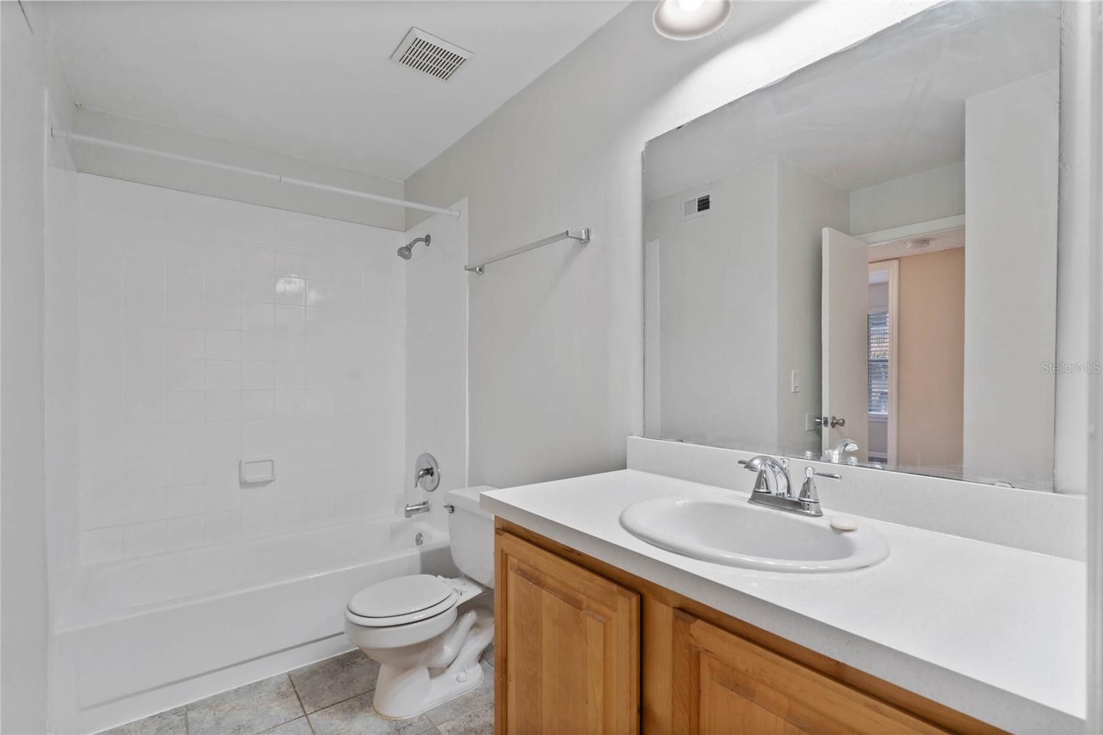 6118 WESTGATE DR #101, ORLANDO, FL, 32835