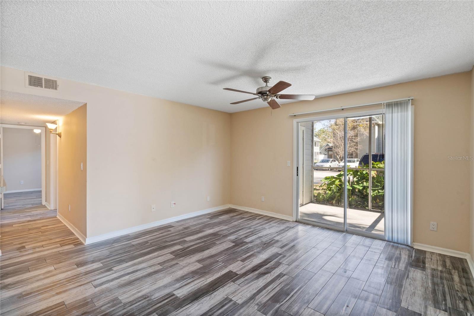 6118 WESTGATE DR #101, ORLANDO, FL, 32835