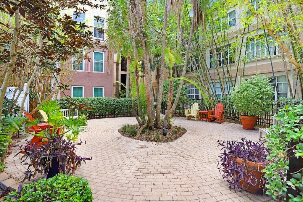 2440 W HORATIO ST #1011, TAMPA, FL, 33609