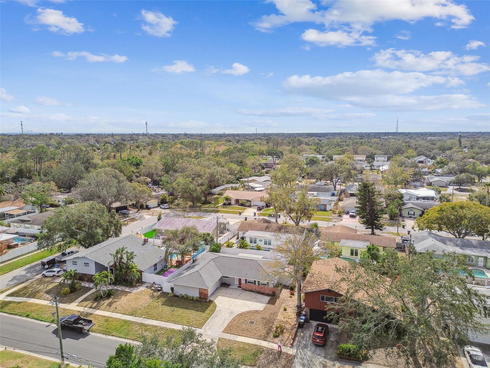 2124 16TH AVE SW, LARGO, FL, 33770