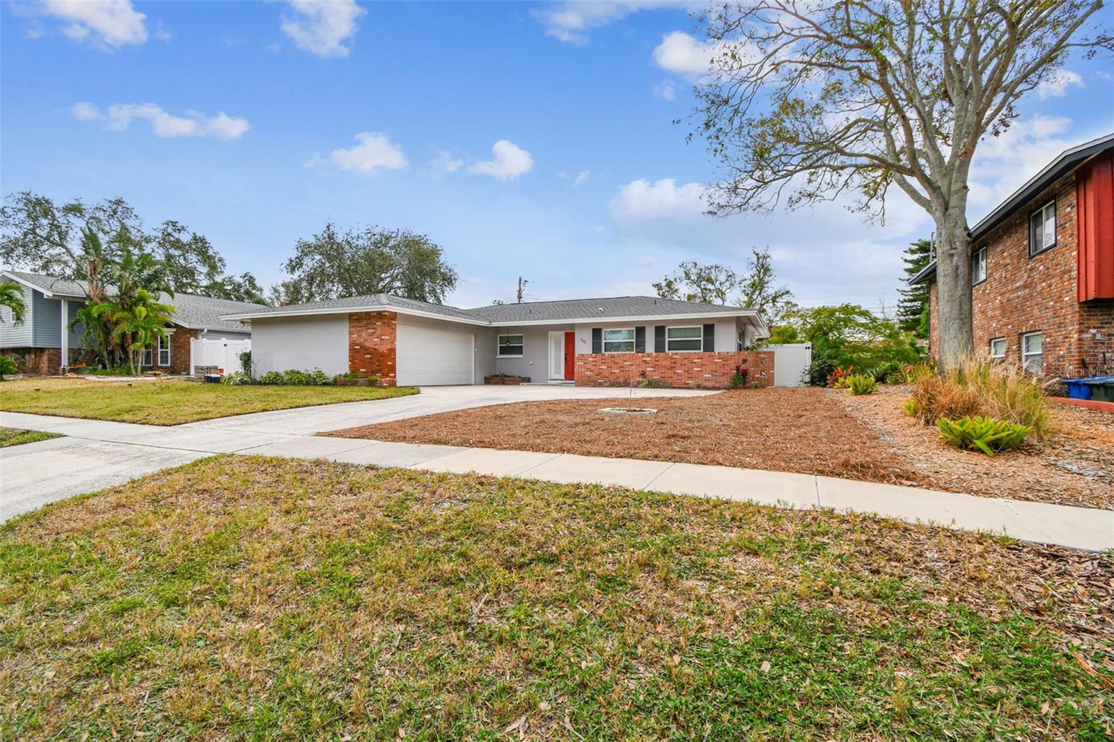 2124 16TH AVE SW, LARGO, FL, 33770