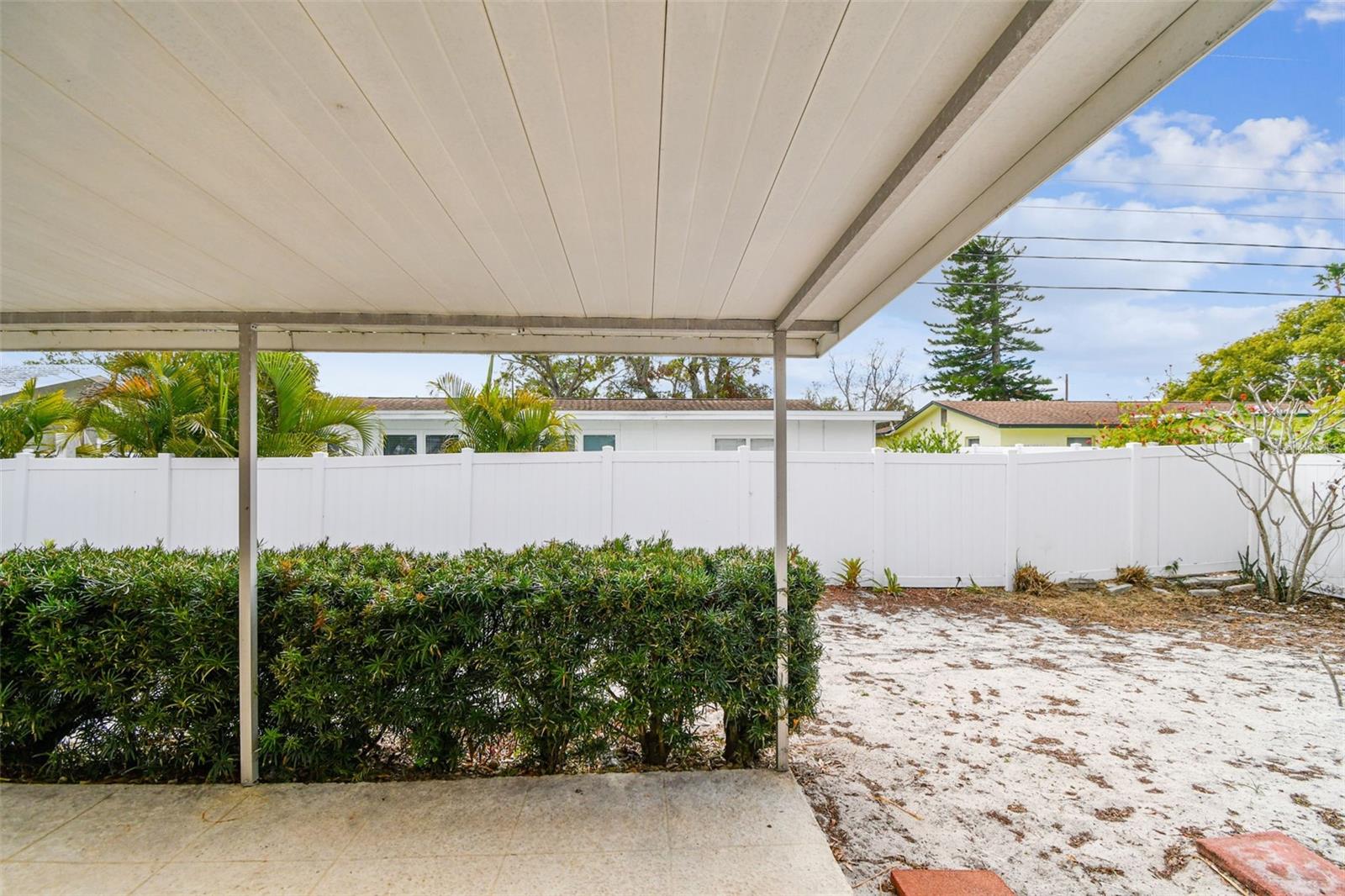 2124 16TH AVE SW, LARGO, FL, 33770