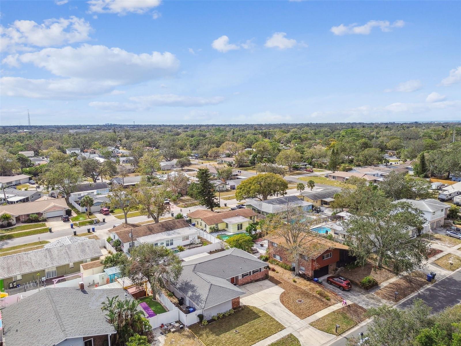 2124 16TH AVE SW, LARGO, FL, 33770