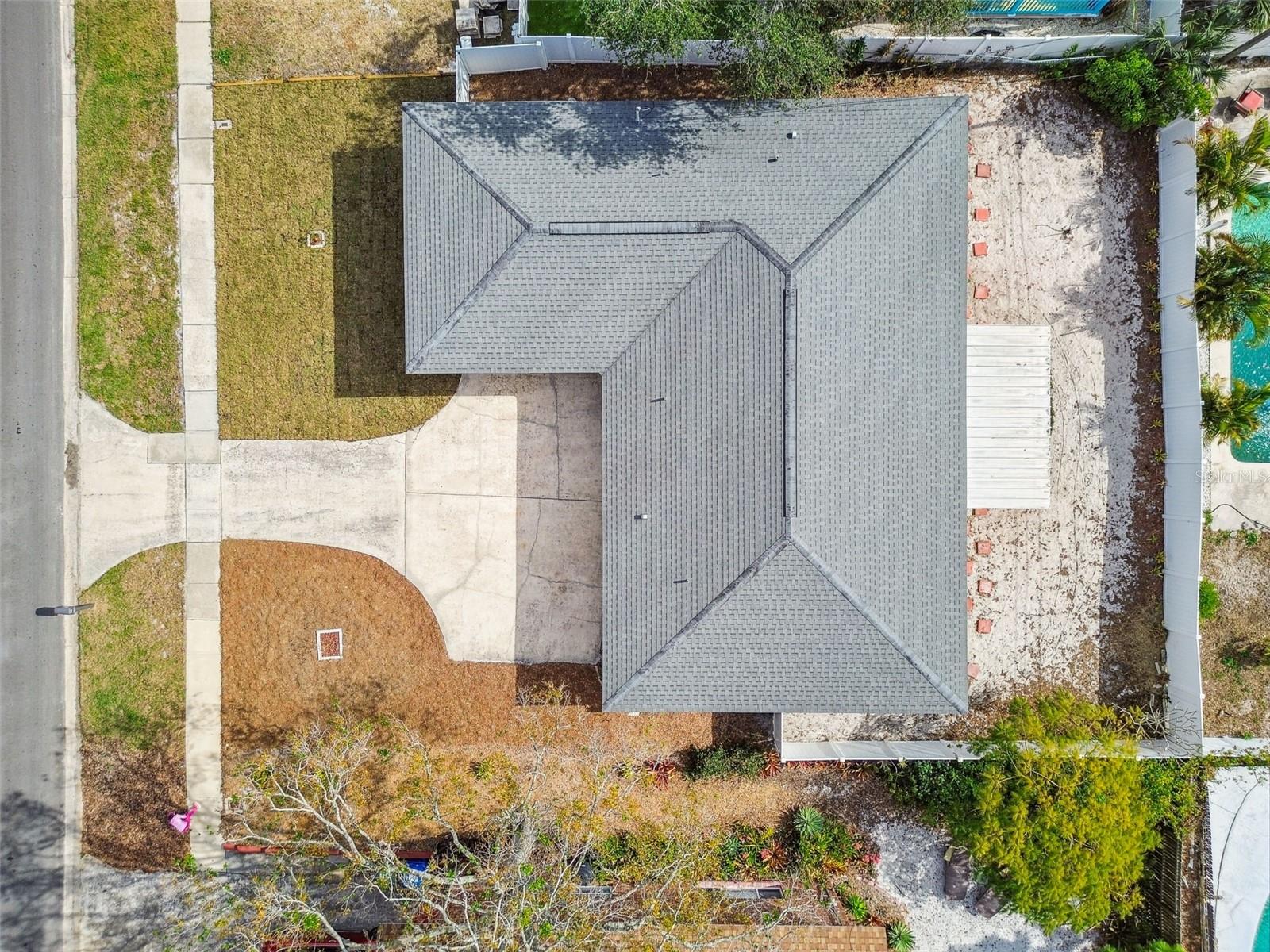 2124 16TH AVE SW, LARGO, FL, 33770