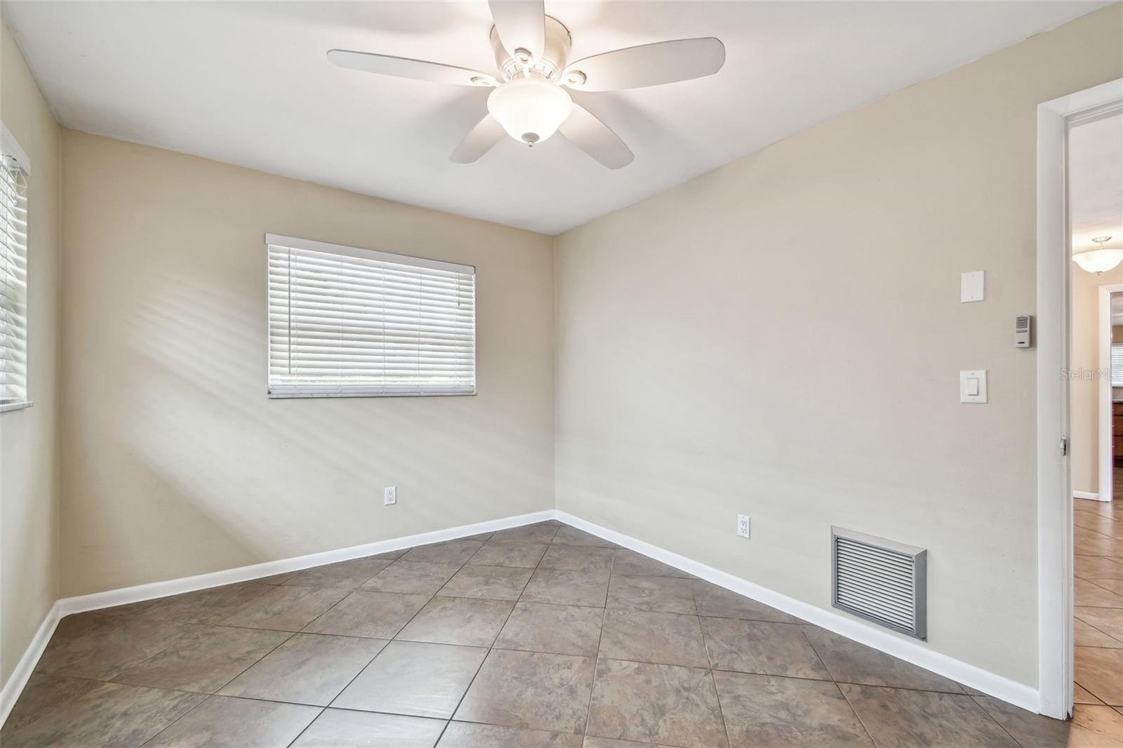 2124 16TH AVE SW, LARGO, FL, 33770