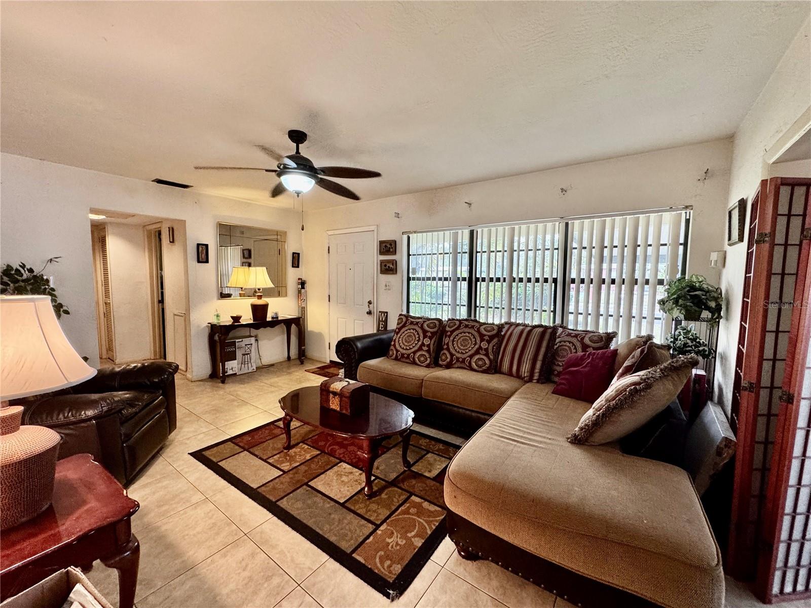 10937 N LANTANA AVE, TAMPA, FL, 33612