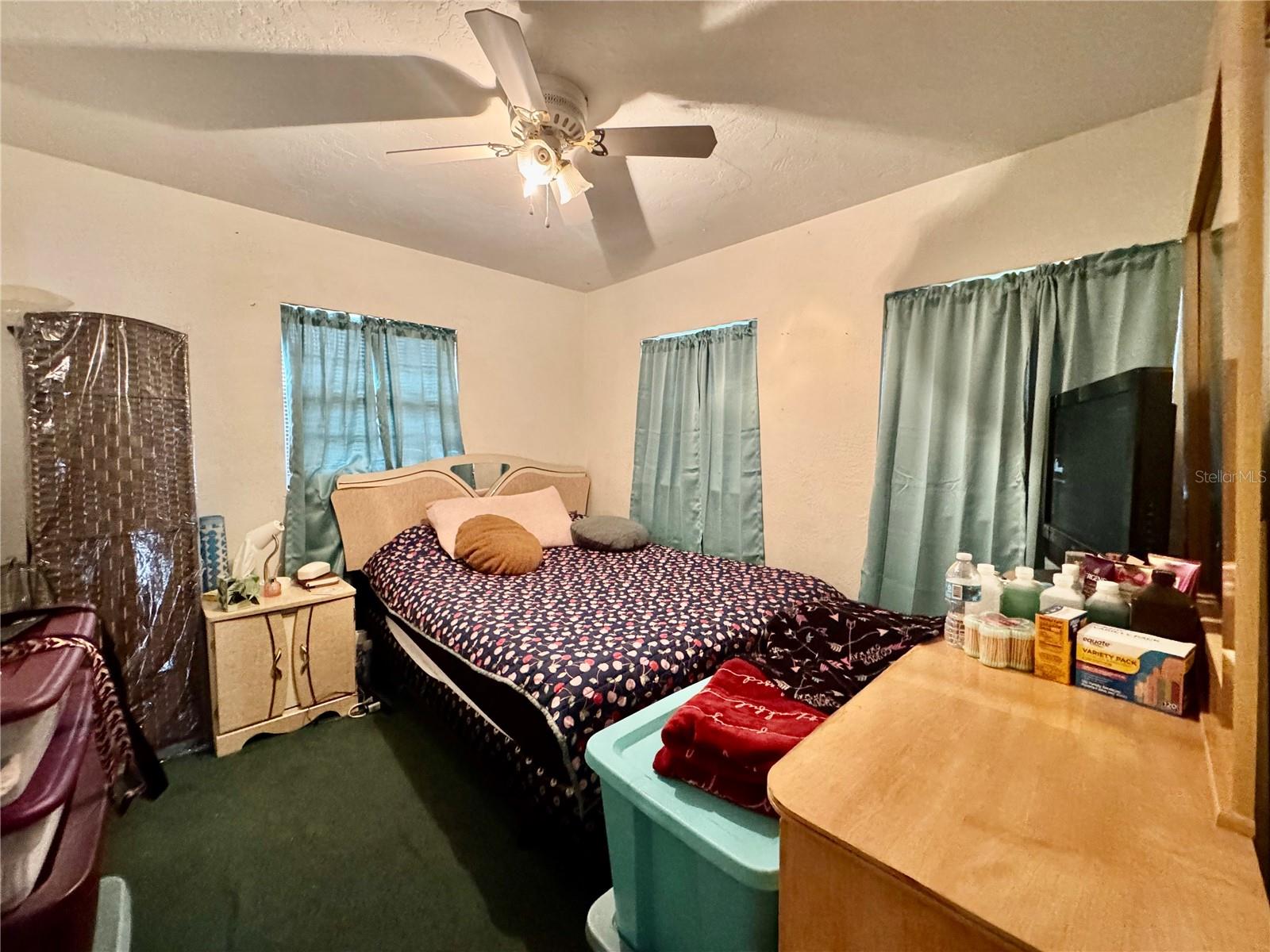 10937 N LANTANA AVE, TAMPA, FL, 33612