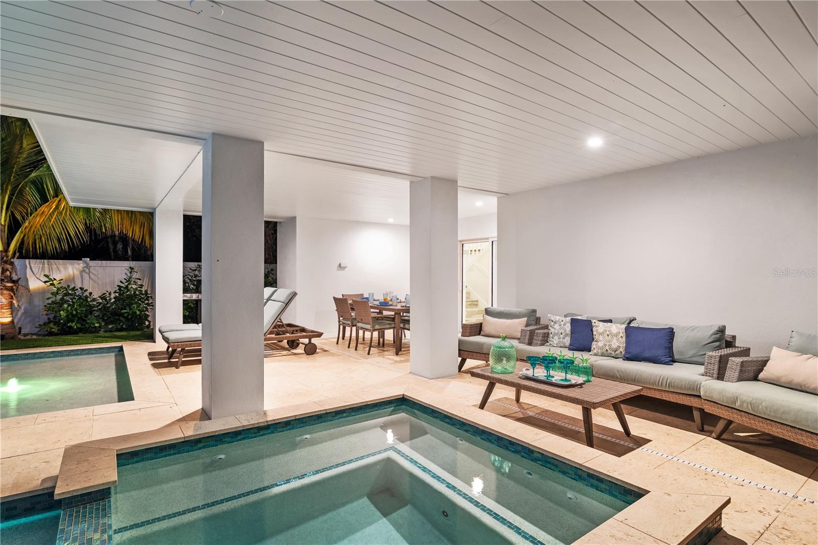 2213 AVENUE B, BRADENTON BEACH, FL, 34217