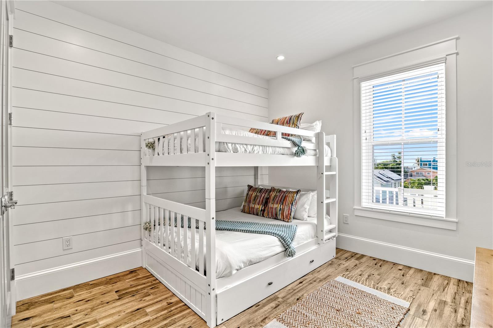 2213 AVENUE B, BRADENTON BEACH, FL, 34217