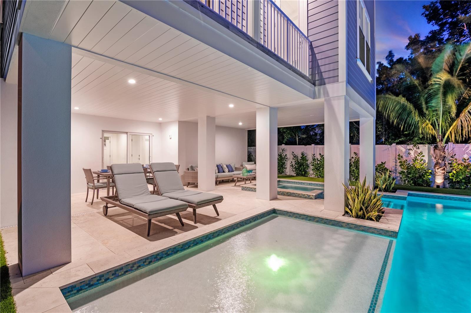 2213 AVENUE B, BRADENTON BEACH, FL, 34217