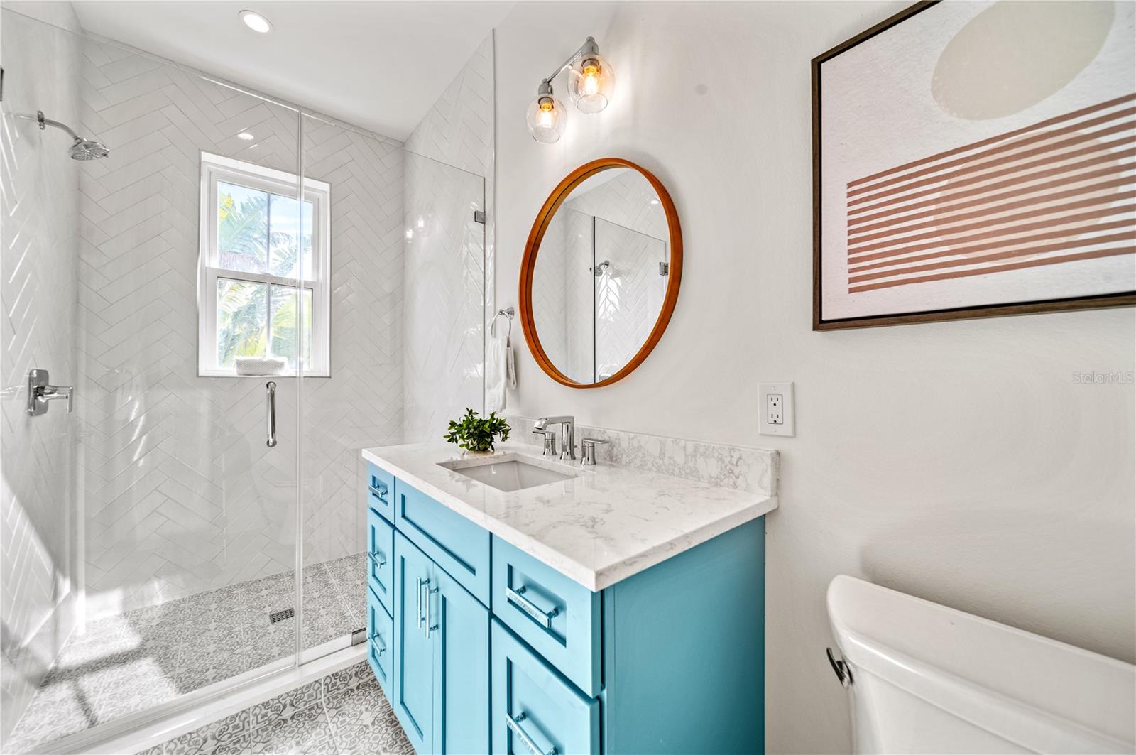 2213 AVENUE B, BRADENTON BEACH, FL, 34217