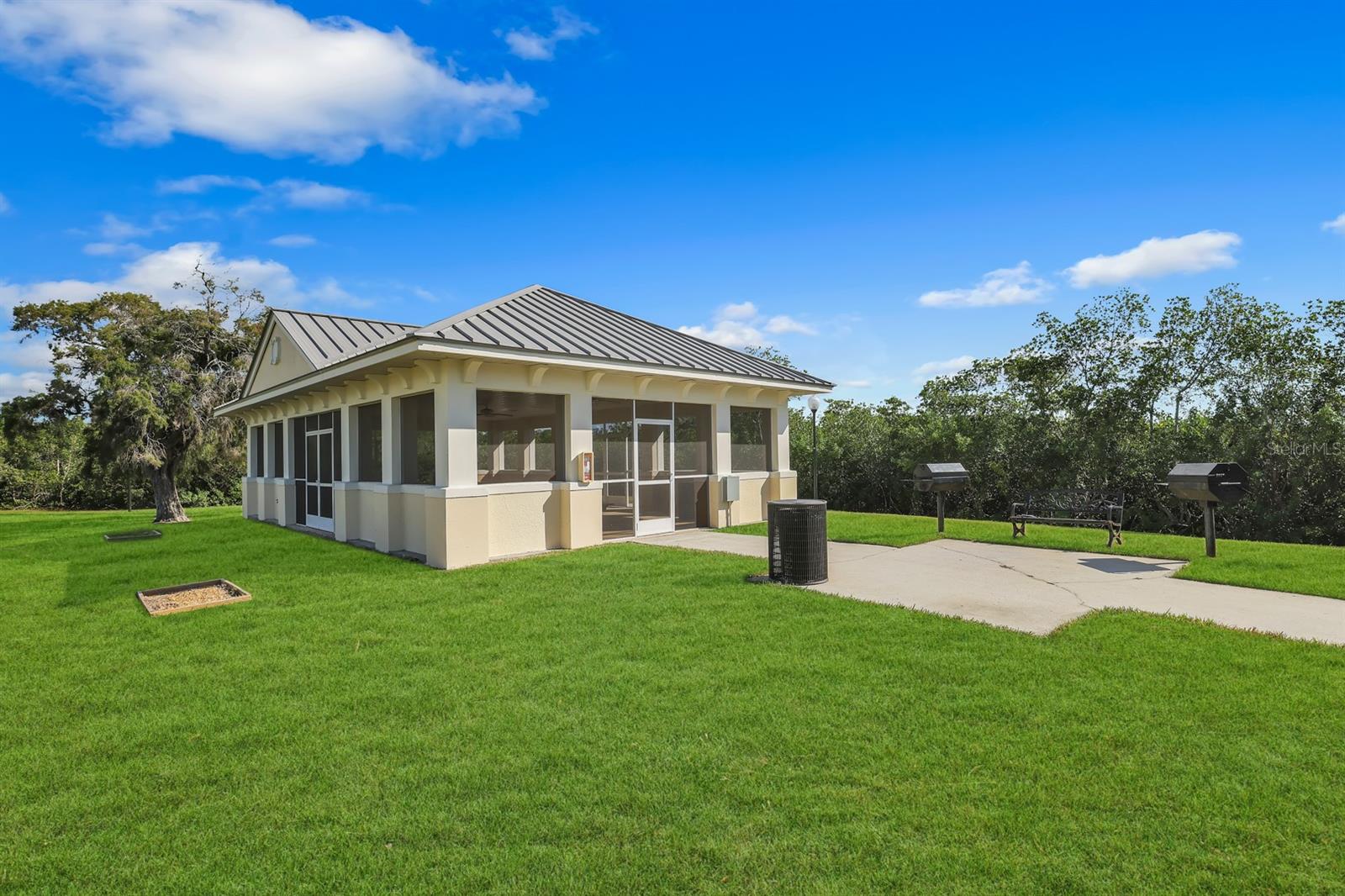 9985 KEY HAVEN RD, SEMINOLE, FL, 33777
