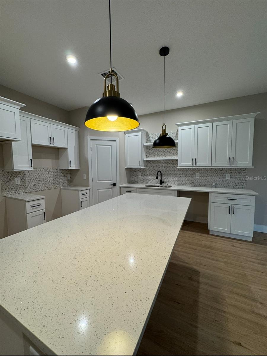 116 E CLEVELAND ST, APOPKA, FL, 32703