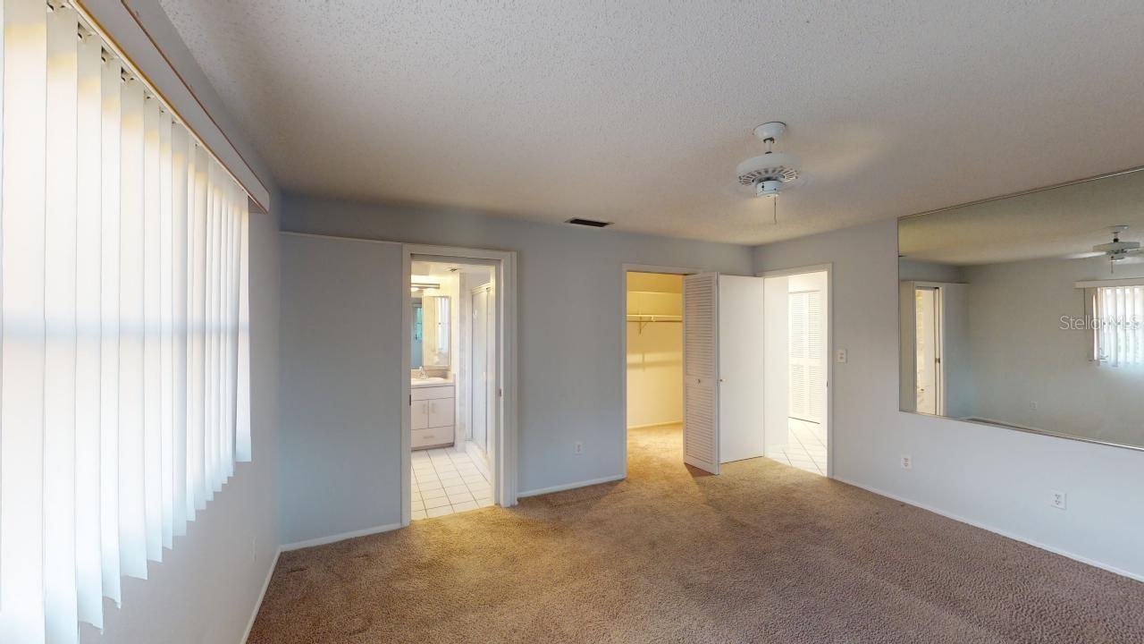 2275 PINE VIEW CIR, SARASOTA, FL, 34231