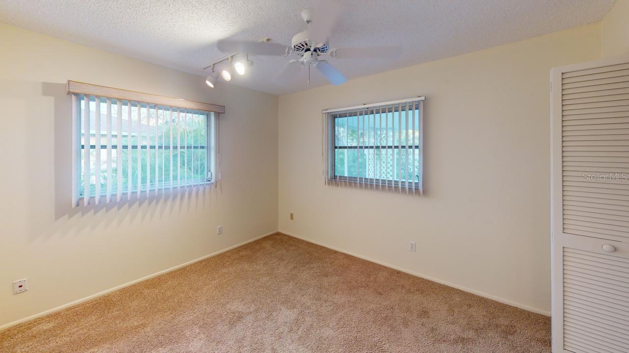 2275 PINE VIEW CIR, SARASOTA, FL, 34231
