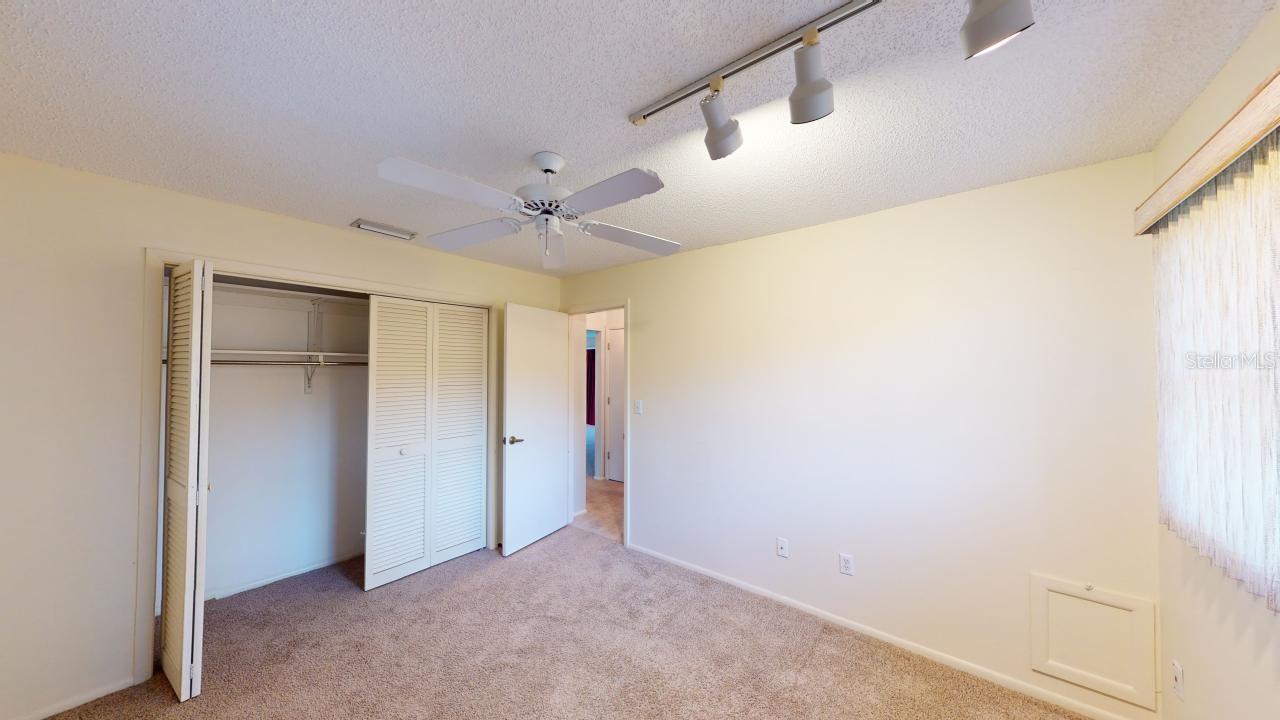 2275 PINE VIEW CIR, SARASOTA, FL, 34231