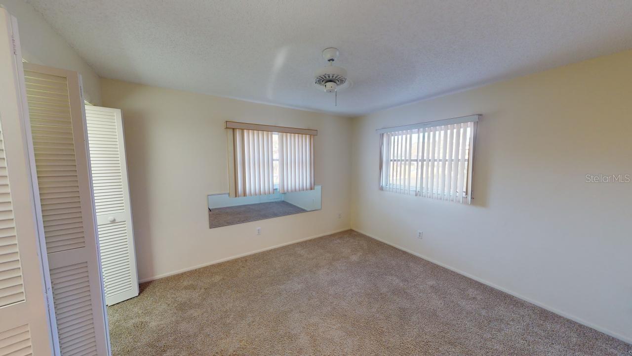 2275 PINE VIEW CIR, SARASOTA, FL, 34231