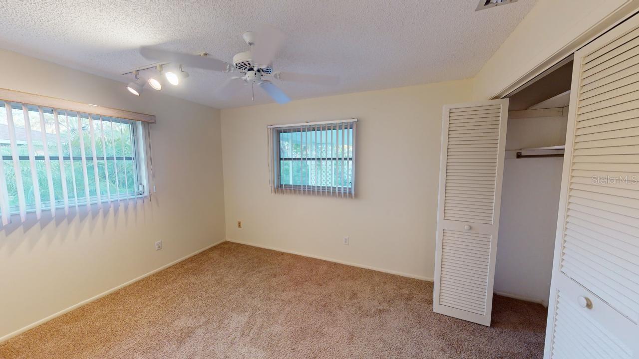 2275 PINE VIEW CIR, SARASOTA, FL, 34231