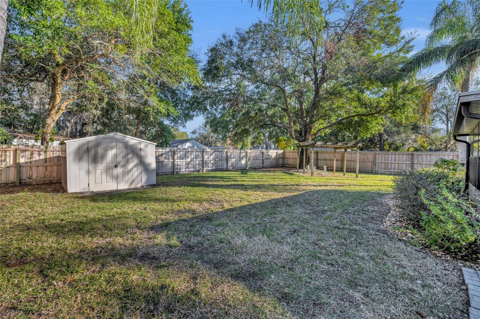 1101 LANTANA DR, EUSTIS, FL, 32726