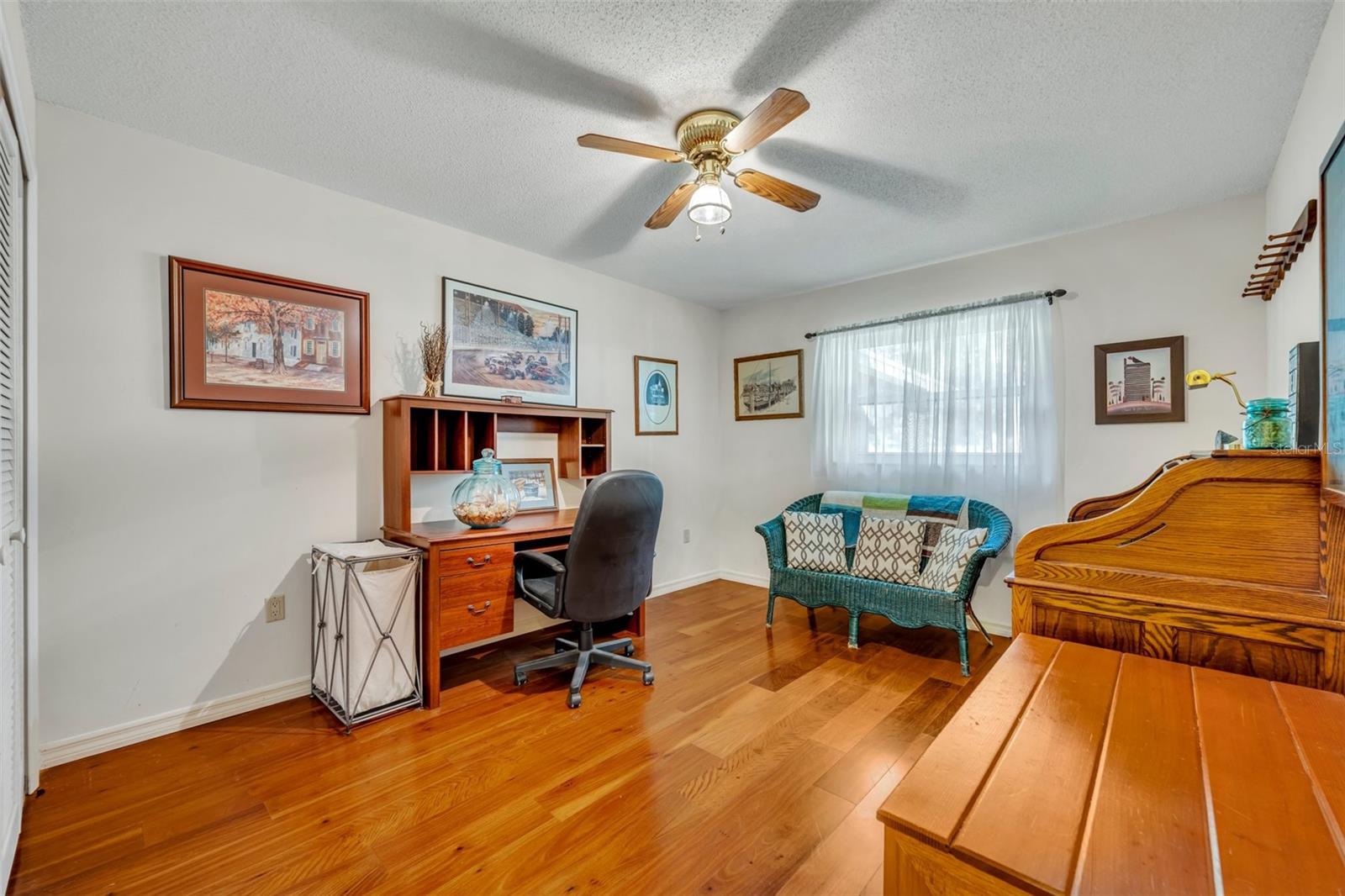 1101 LANTANA DR, EUSTIS, FL, 32726