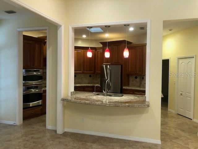 2002 CIMMARON RUN DR, VALRICO, FL, 33594