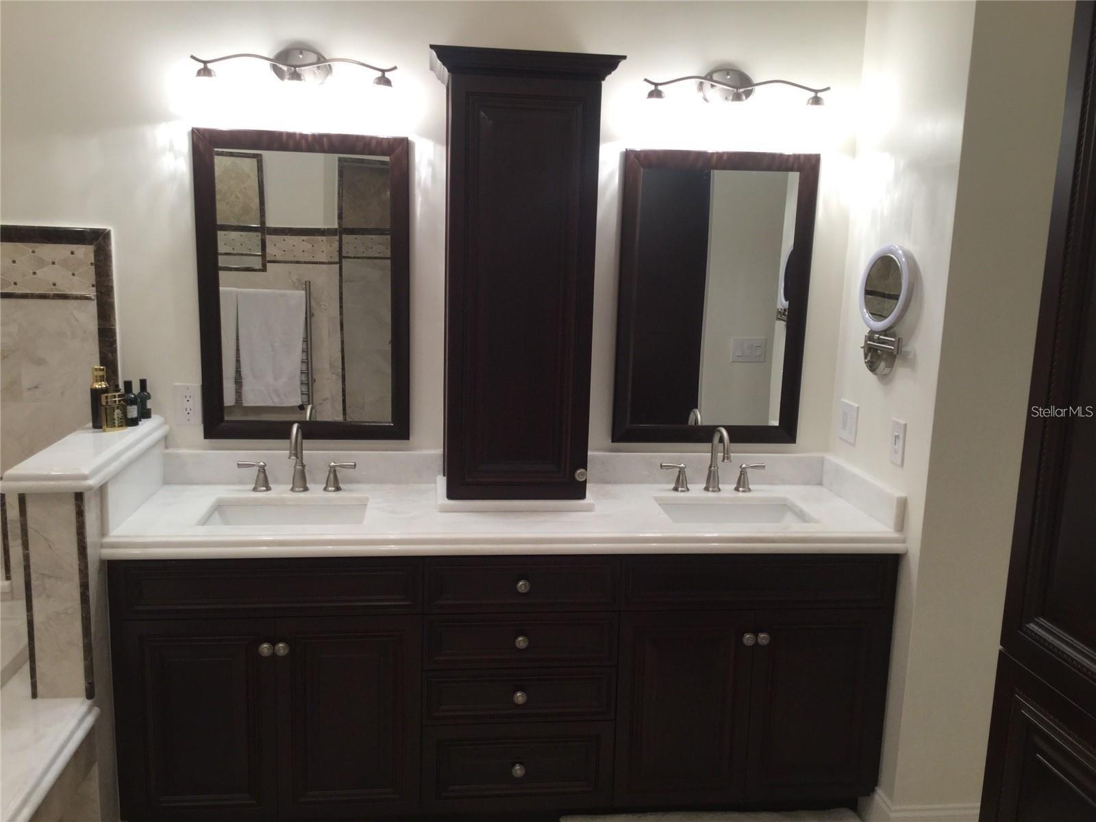 2002 CIMMARON RUN DR, VALRICO, FL, 33594