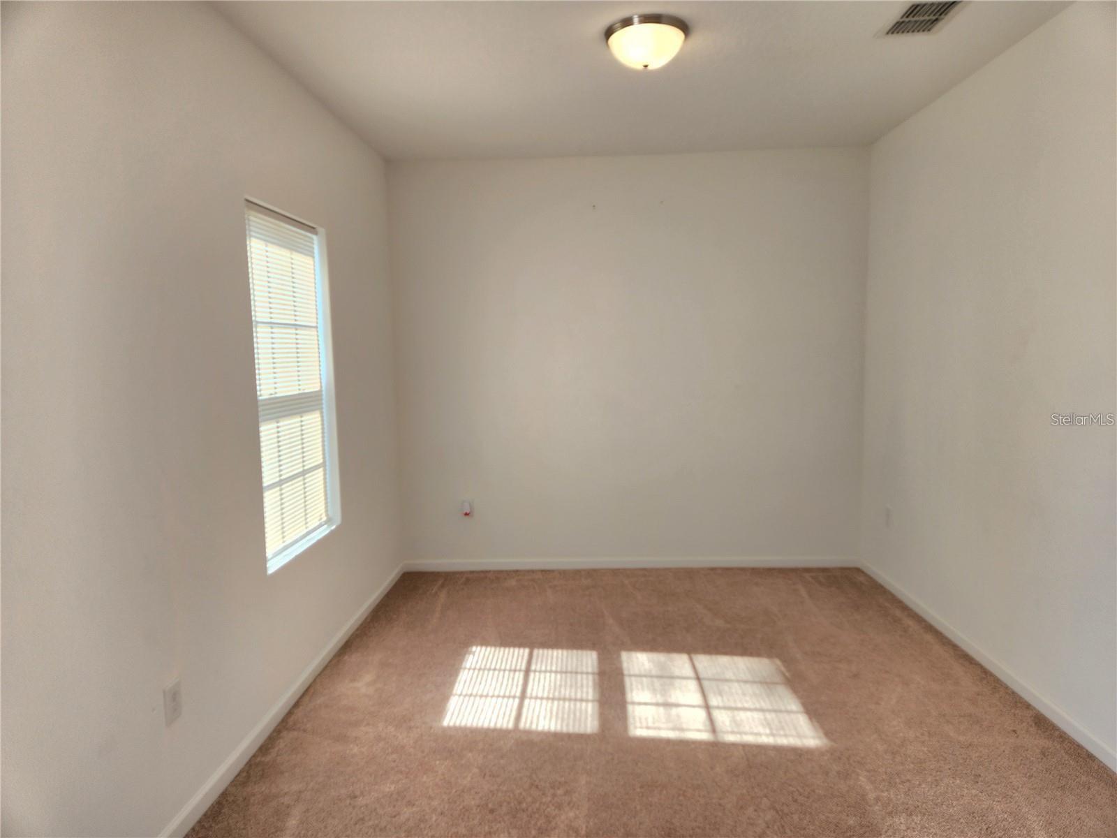 15598 MERLIN AVE, MASCOTTE, FL, 34753