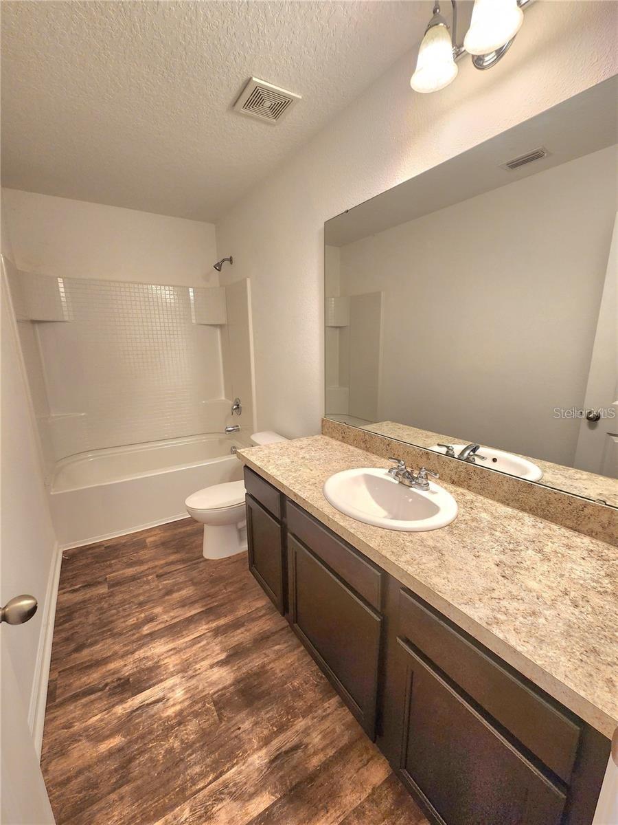 15598 MERLIN AVE, MASCOTTE, FL, 34753