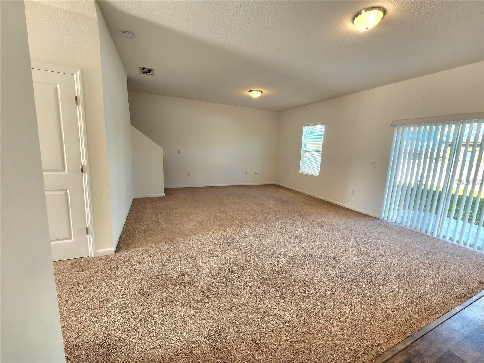 15598 MERLIN AVE, MASCOTTE, FL, 34753