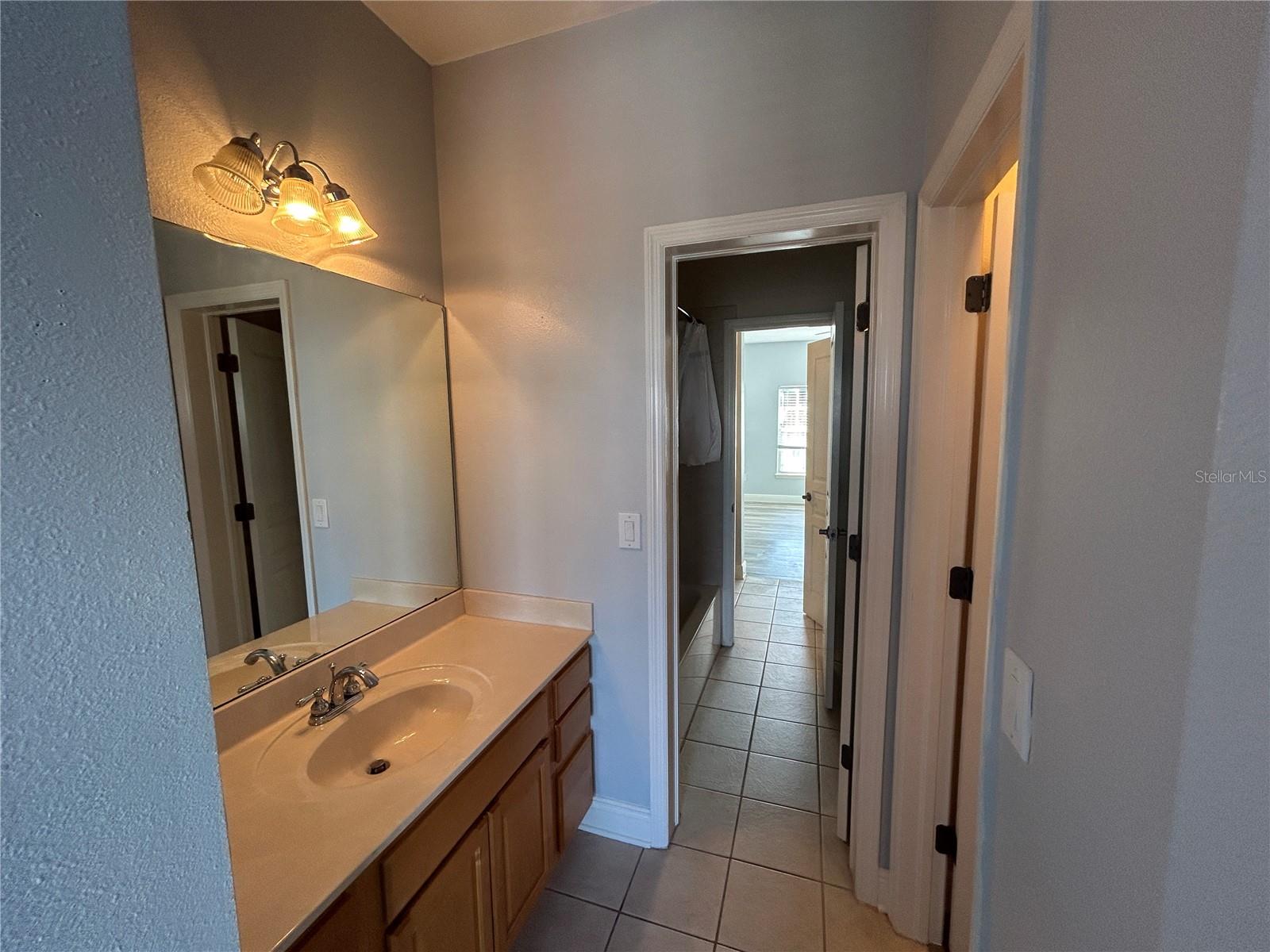 625 MIRABAY BLVD, APOLLO BEACH, FL, 33572