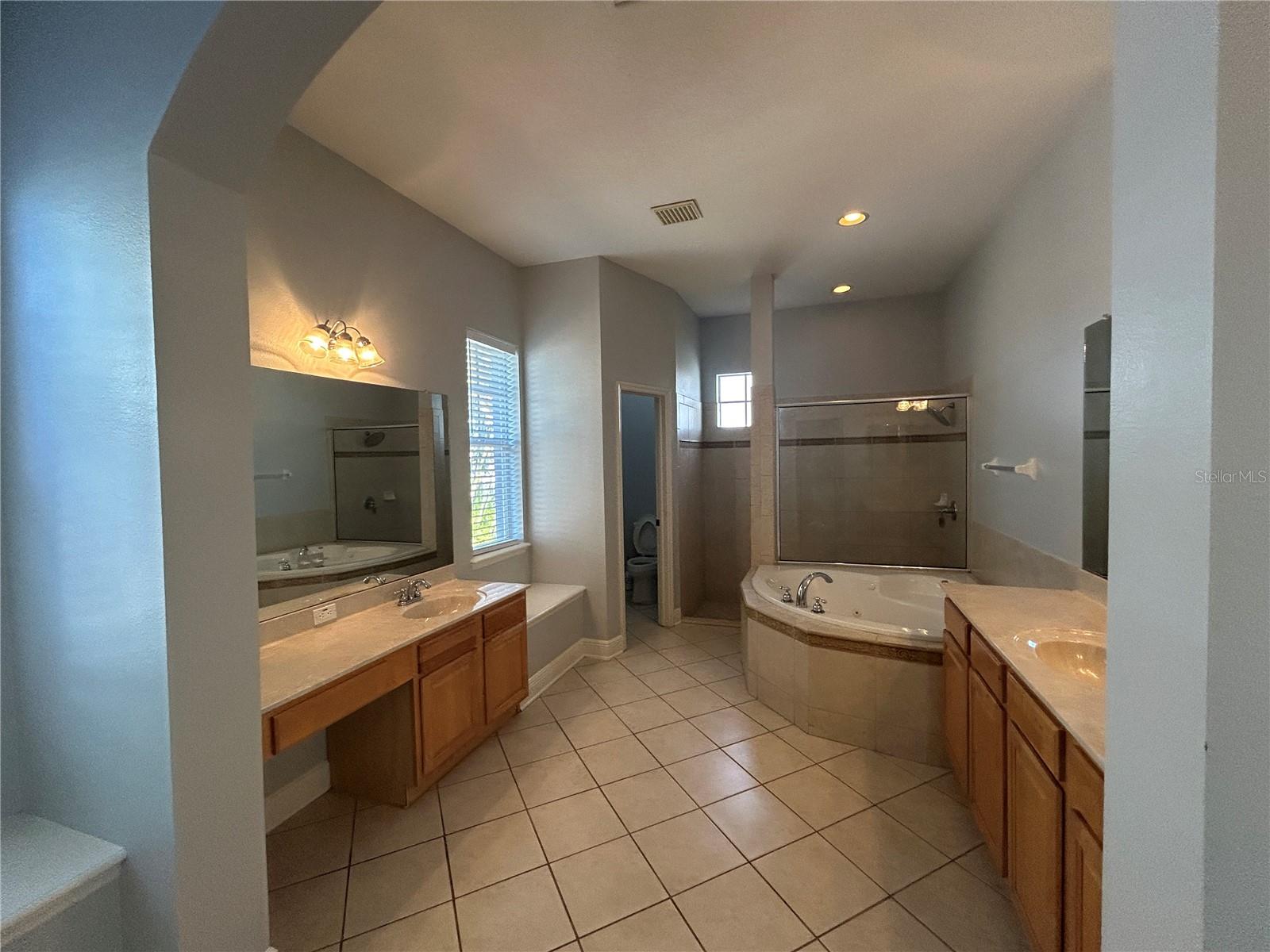 625 MIRABAY BLVD, APOLLO BEACH, FL, 33572