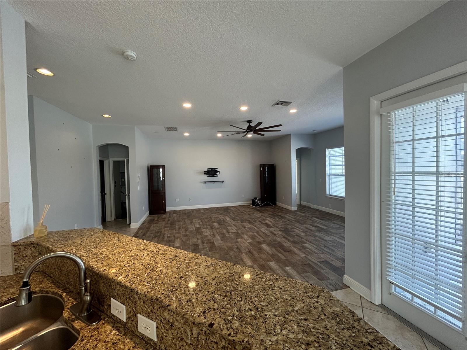 625 MIRABAY BLVD, APOLLO BEACH, FL, 33572