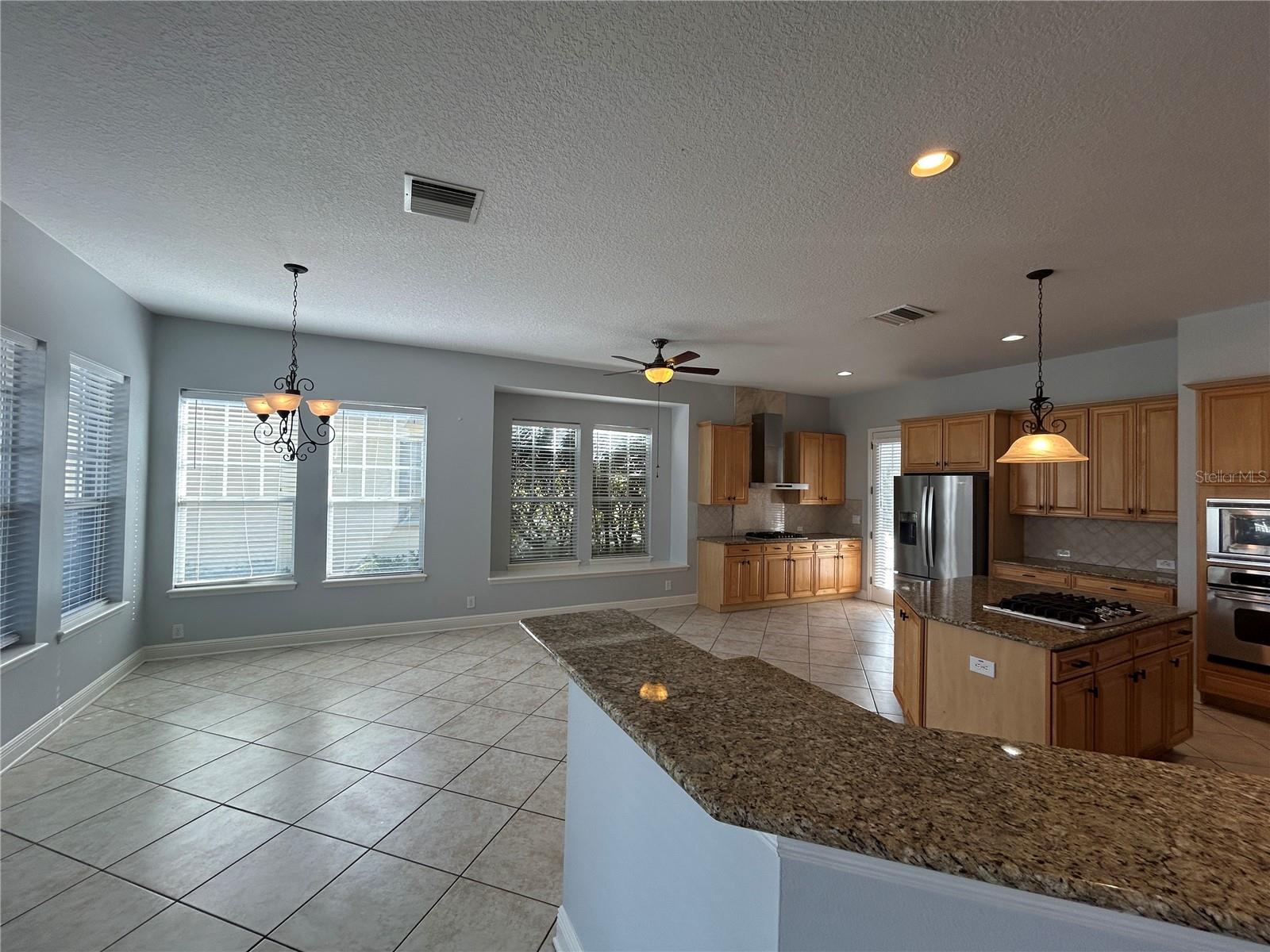 625 MIRABAY BLVD, APOLLO BEACH, FL, 33572