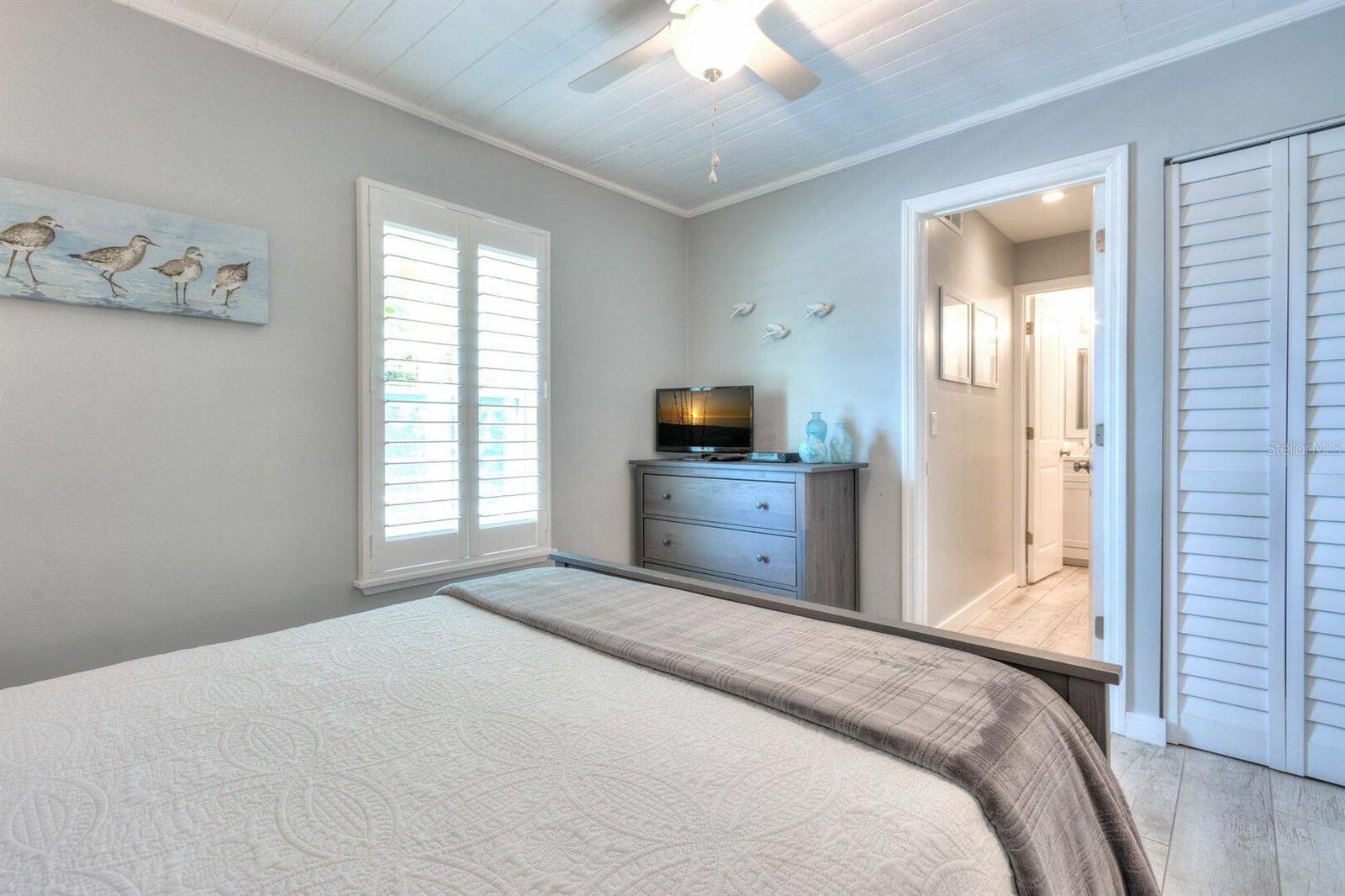 30 KENDALL ST, CLEARWATER BEACH, FL, 33767