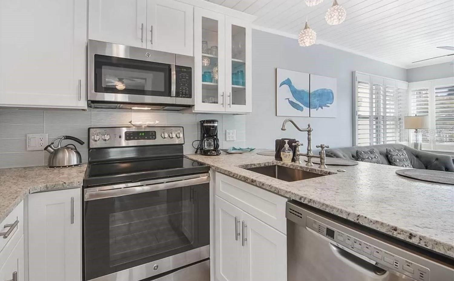 30 KENDALL ST, CLEARWATER BEACH, FL, 33767