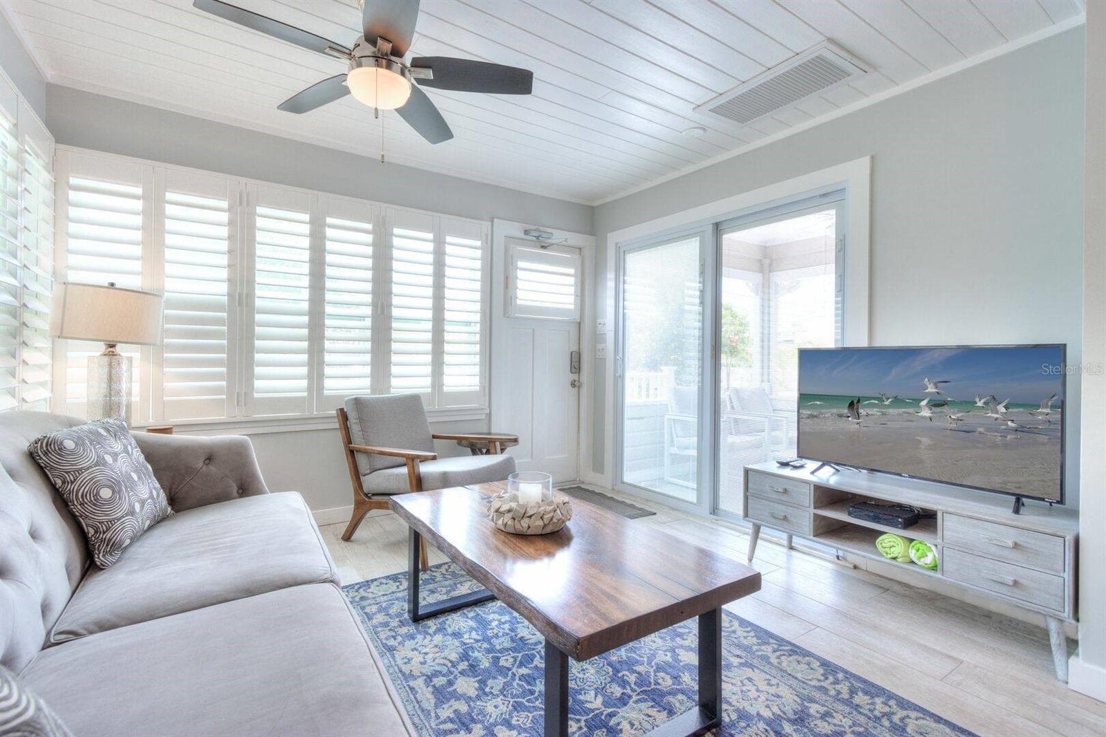 30 KENDALL ST, CLEARWATER BEACH, FL, 33767