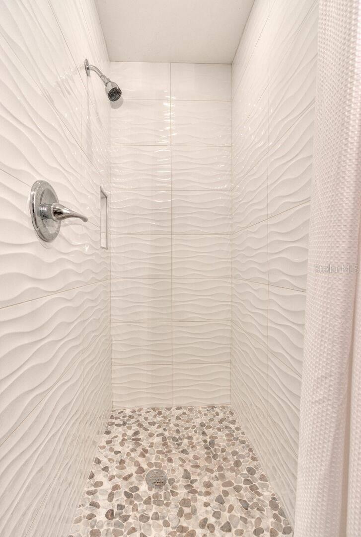 30 KENDALL ST, CLEARWATER BEACH, FL, 33767