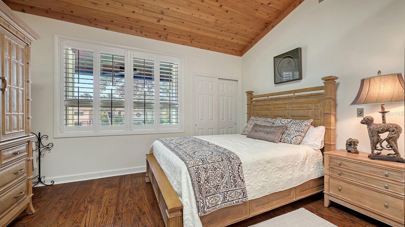 3318 BAYOU SOUND, LONGBOAT KEY, FL, 34228