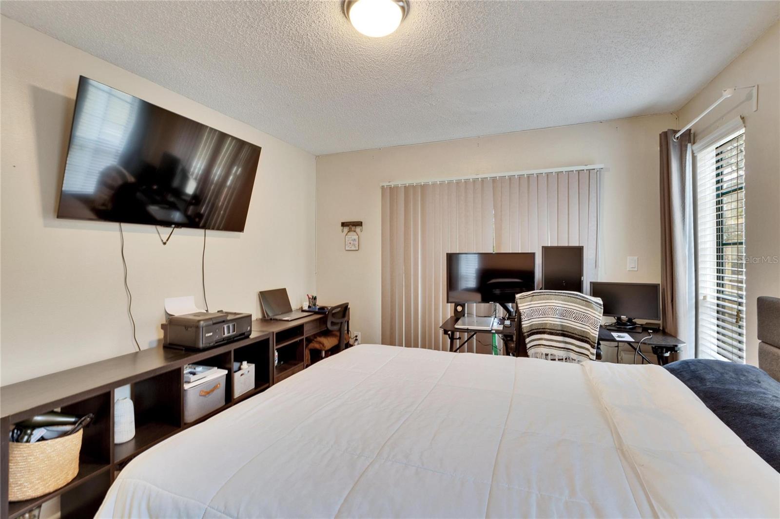 8647 FANCY FINCH DR #203, TAMPA, FL, 33614